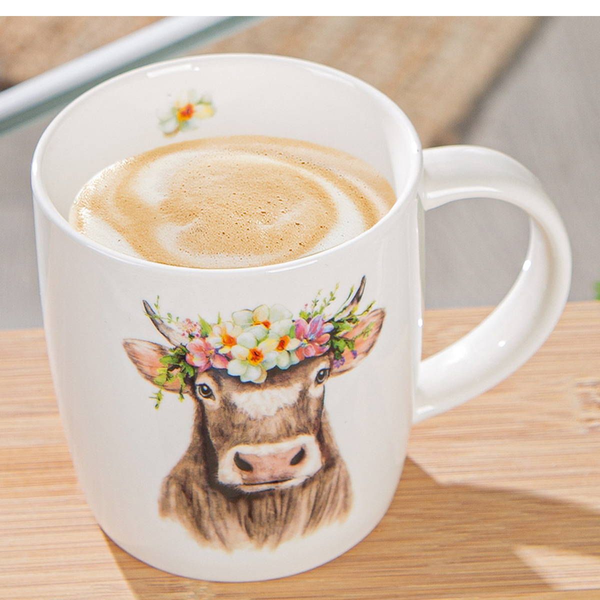 Becher Kuh Adelheid, Henkelbecher mit Kuhmotiv Blumenkranz, 380ml, Gilde 