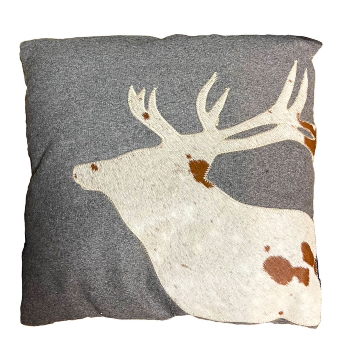 Filzkissen Hirsch, Hirschkopf braun-weiß, Applikation aus Kuhfell, 45x45cm, Mars & More