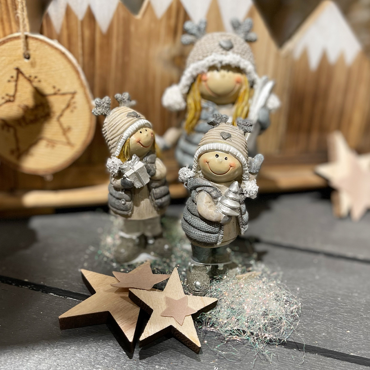 16224_01JDA1YX5H77R6V04SZ1MGE3858IyvgpEWJLc8p