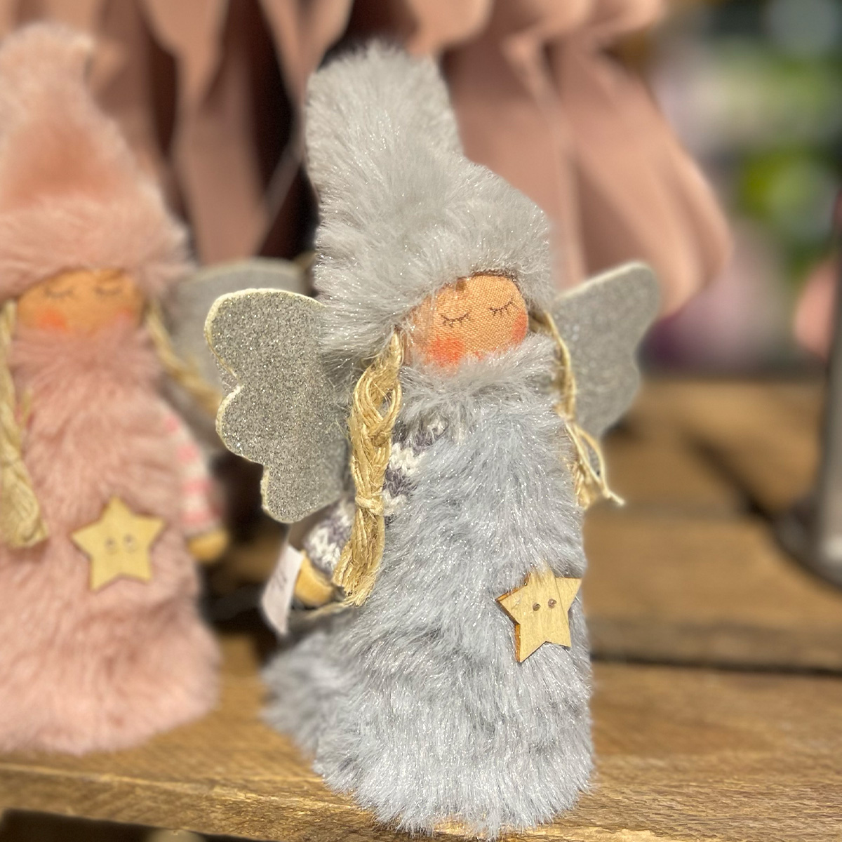Deko Engel, Plüschengel mit grauer Mütze und Stern, 14cm