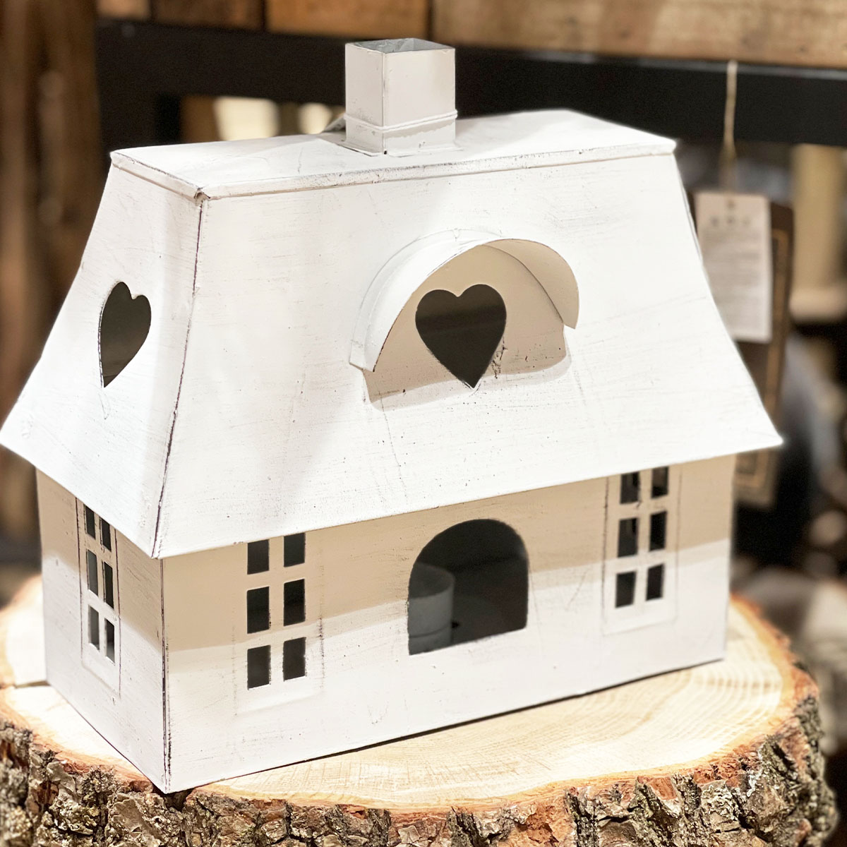 245181-4dodnzIobdx7RF Deko Windlicht Haus, Haus mit Walmdach, antikweiß, used look, 23x22cm, Metall