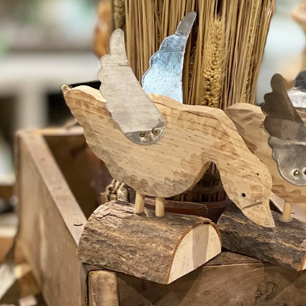 Deko Naturholz Gans mit Metallflügel, 12cm