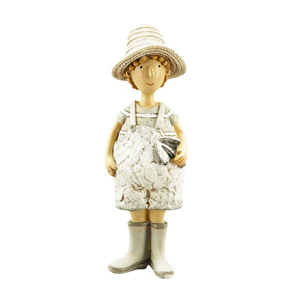 Junge mit Gartenwerkzeug 18cm