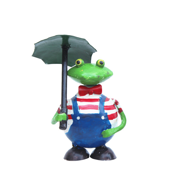 Deko Frosch mit Sonnenschirm, kleiner Metallfrosch mit Schleife und blauer Latzhose, 11cm